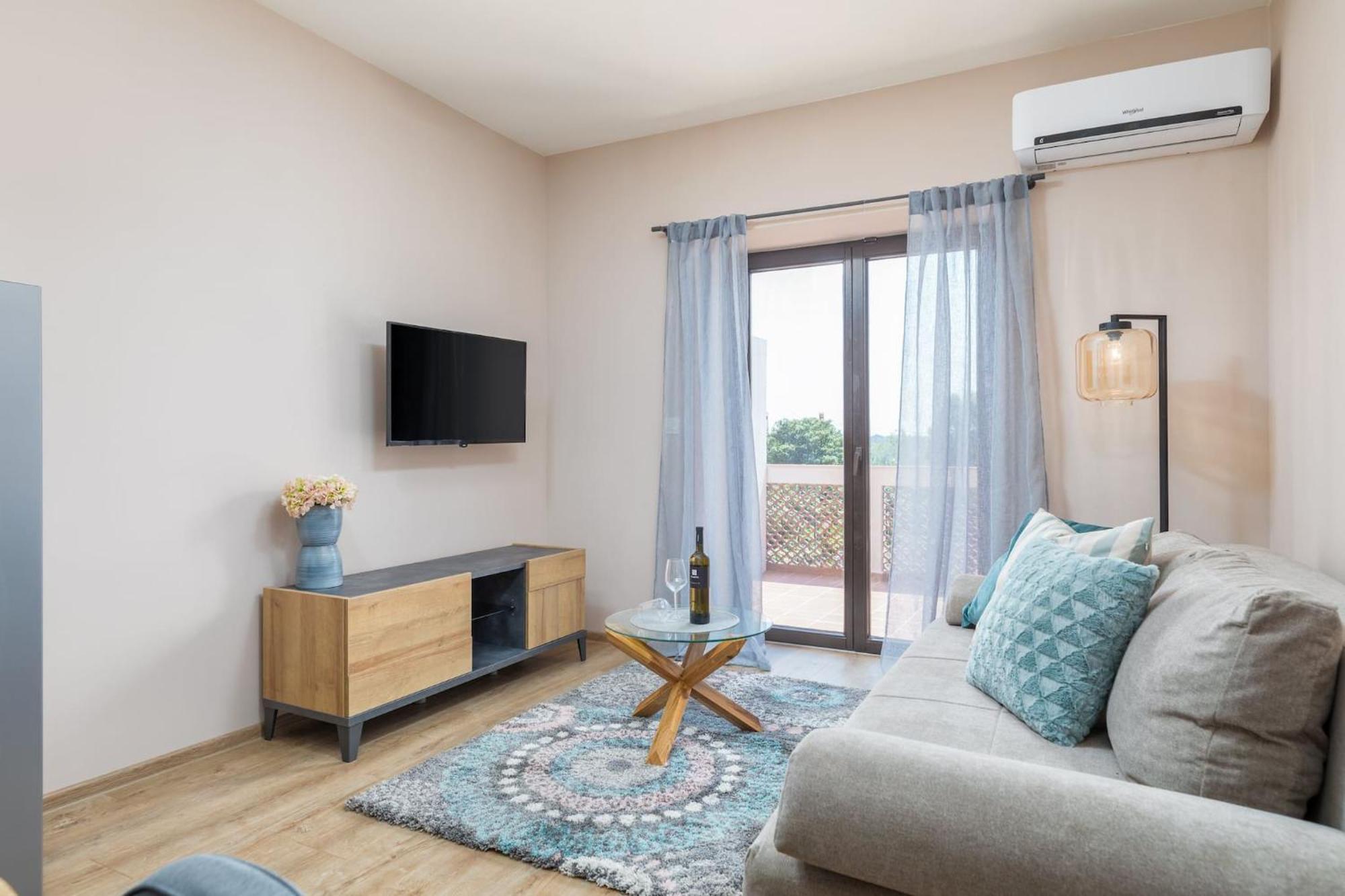 Marceta - Apartments & Rooms With Swimming Pool Fazana Ngoại thất bức ảnh